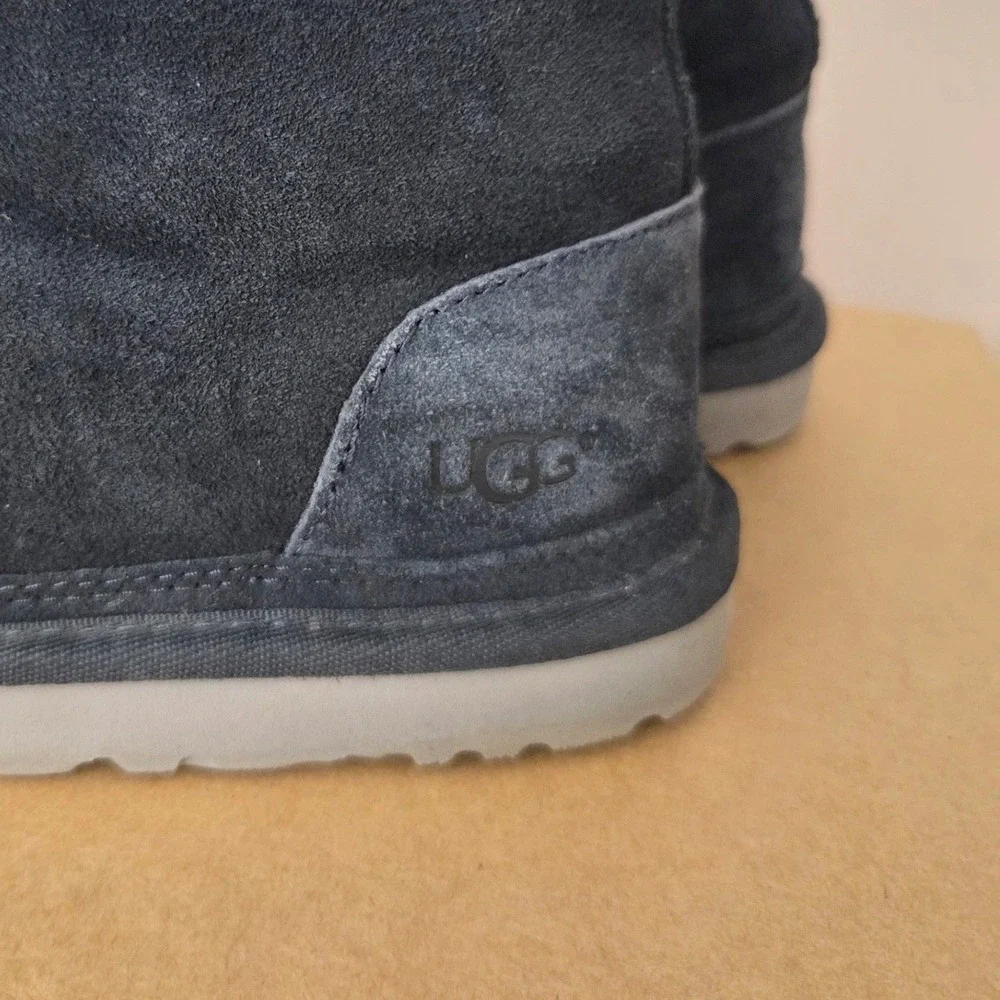 UGG Harkley Black Suede Sheepskin Lined Lace Up Boots Mens F27018G Size 10